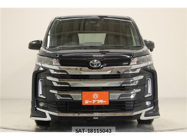 Toyota NOAH 2022-04 7250139-6