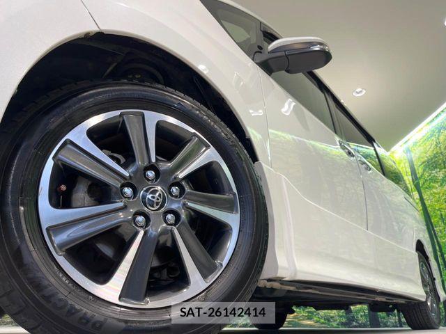 Toyota NOAH 2018-02 7250344-12