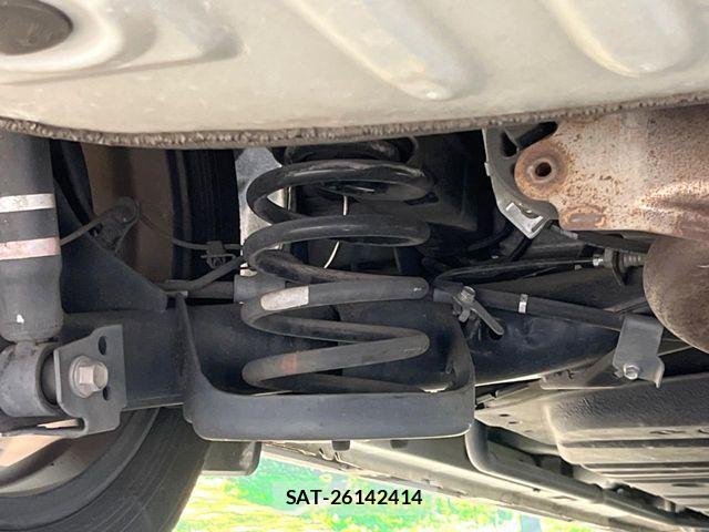 Toyota NOAH 2018-02 7250344-19