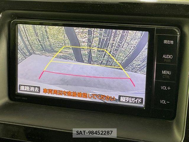 Toyota NOAH 2016-09 7250376-4