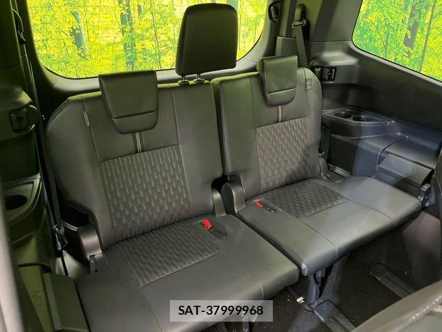 Toyota NOAH 2025-06 7251737-9