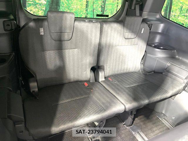 Toyota NOAH 2022-04 7251739-10