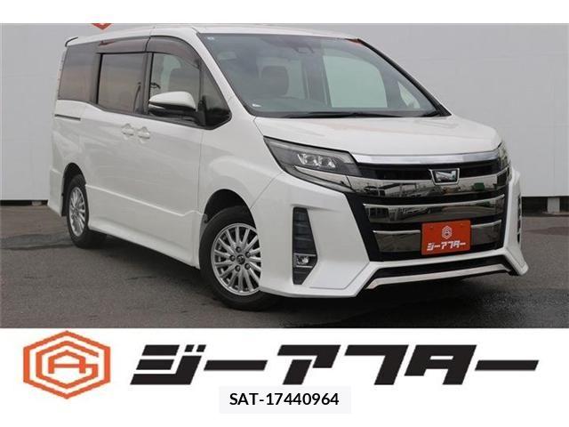Toyota NOAH 2017-07 7251748-0