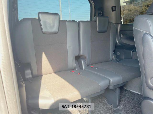 Toyota NOAH 2020-11 7251744-12