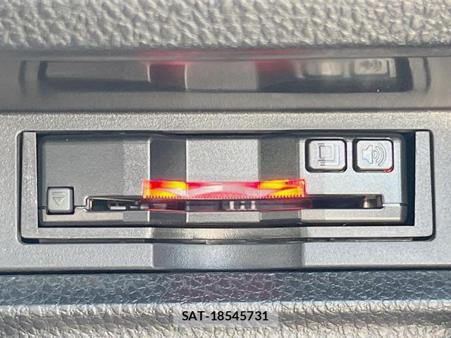 Toyota NOAH 2020-11 7251744-6