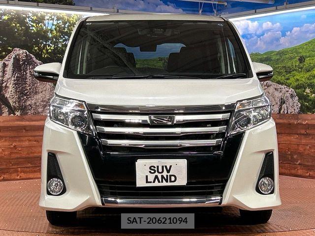 Toyota NOAH 2017-06 7251742-14