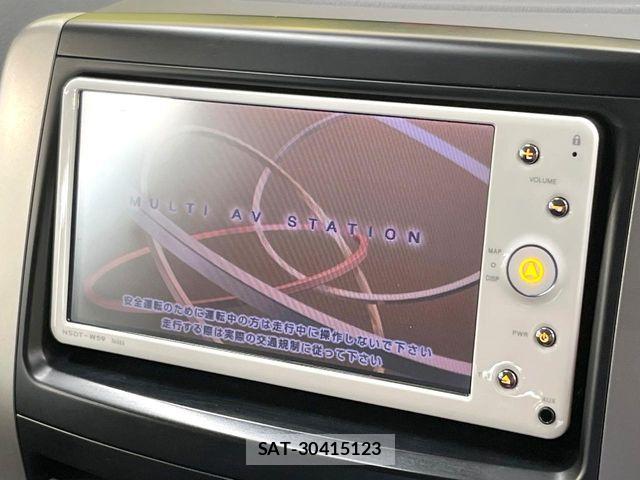 Toyota NOAH 2009-09 7271375-2