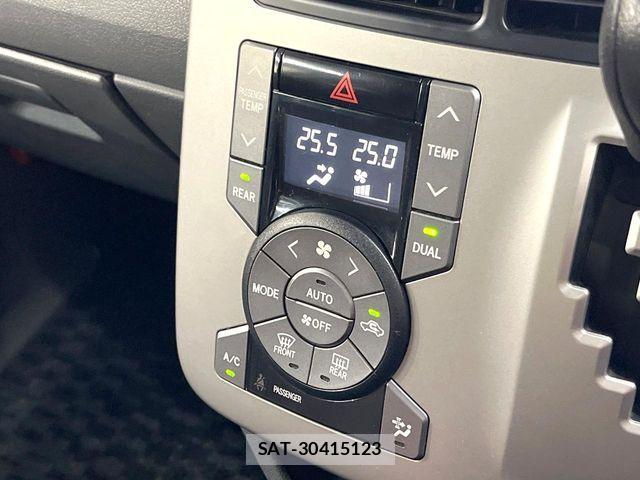Toyota NOAH 2009-09 7271375-5