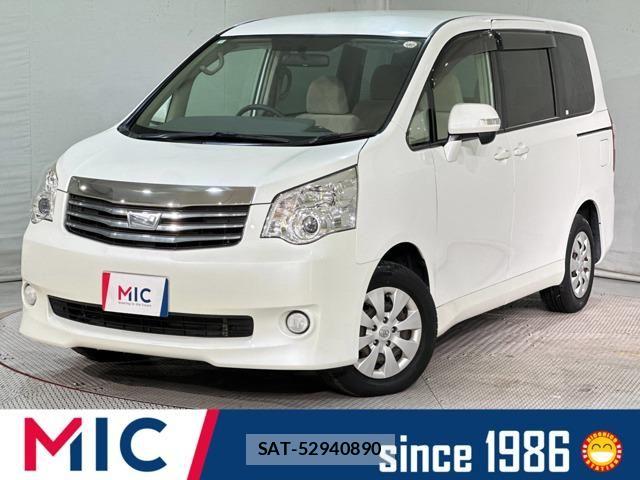 Toyota NOAH 2010-05 7271378-0