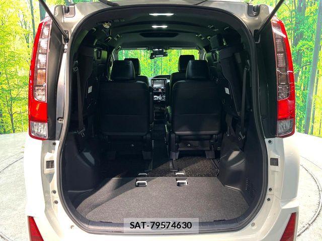 Toyota NOAH 2016-09 7328922-10