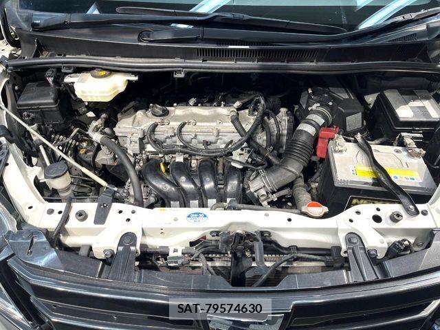 Toyota NOAH 2016-09 7328922-18