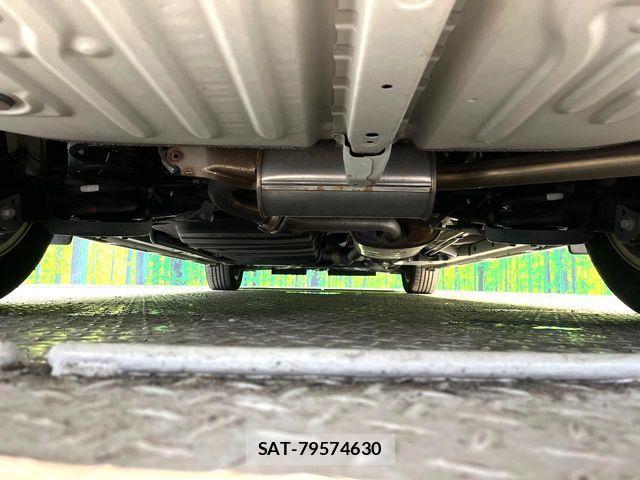 Toyota NOAH 2016-09 7328922-19