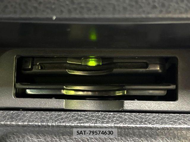 Toyota NOAH 2016-09 7328922-6