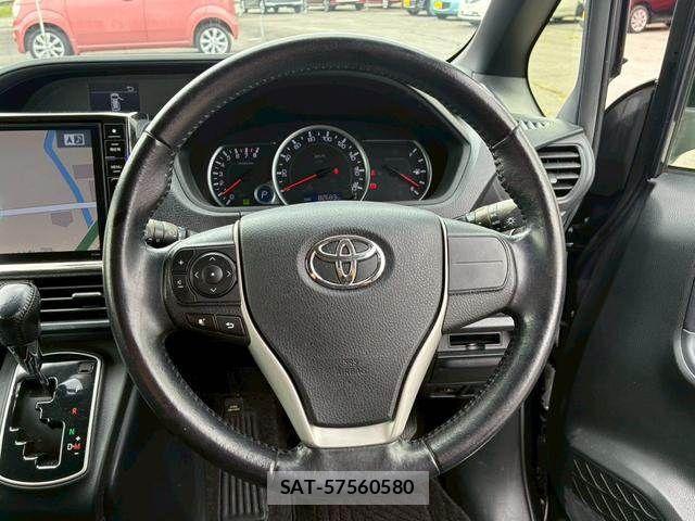 Toyota NOAH 2014-02 7328923-23