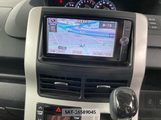 Toyota NOAH 2012-11 7328927-6