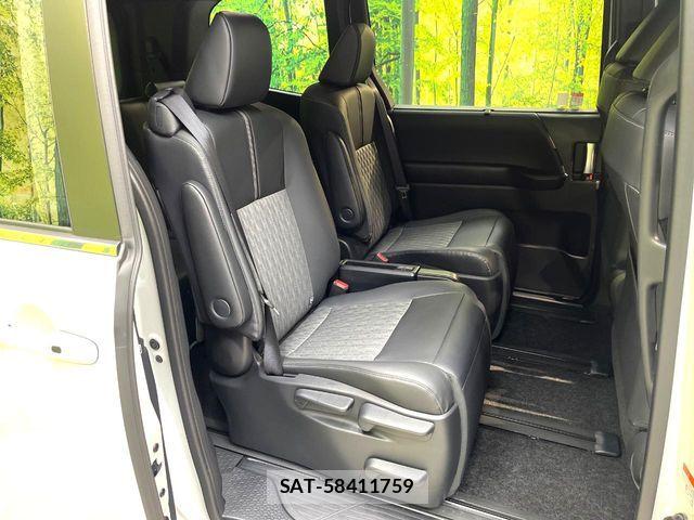 Toyota NOAH 2025-12 7328911-8