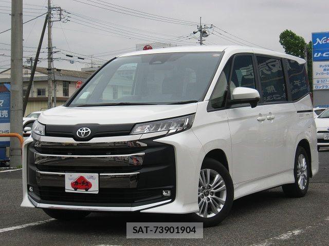 Toyota NOAH 2022-03 7328914-0