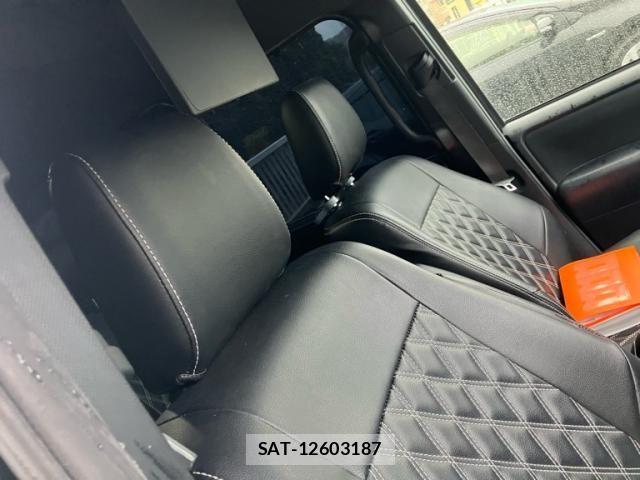 Toyota NOAH 2017-03 7328921-12