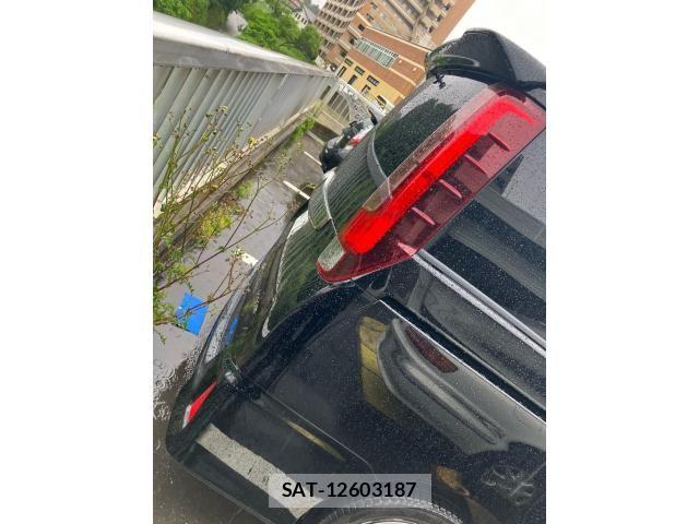 Toyota NOAH 2017-03 7328921-4