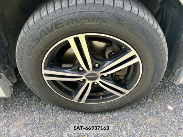 Toyota NOAH 2010-08 7328932-8
