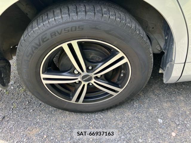 Toyota NOAH 2010-08 7328932-9