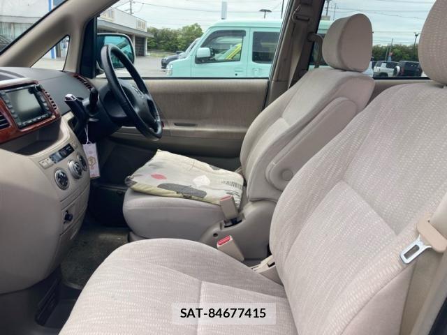 Toyota NOAH 2003-07 7328936-9