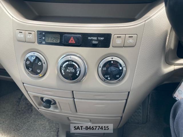 Toyota NOAH 2003-07 7328936-11
