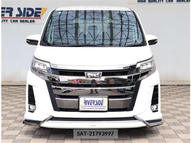 Toyota NOAH 2020-04 7328917-28