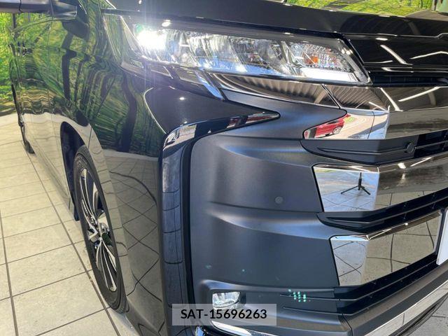 Toyota NOAH 2023-07 7328909-12