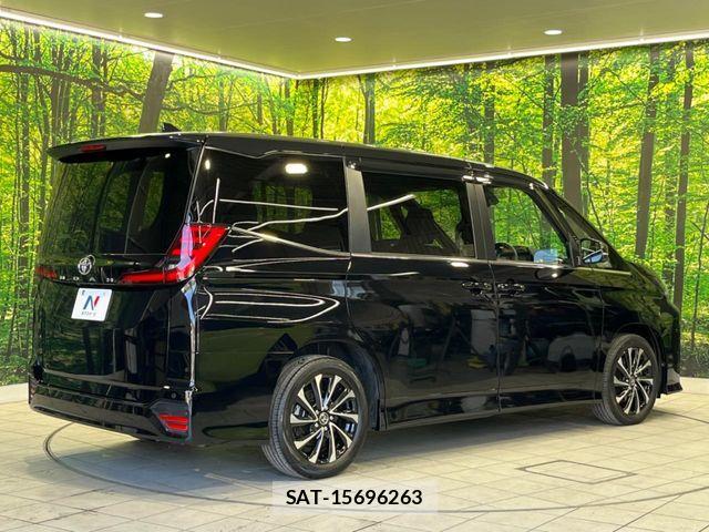 Toyota NOAH 2023-07 7328909-17