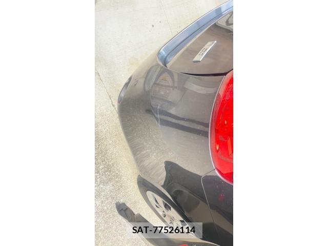 Toyota NOAH 2014-01 7328929-15