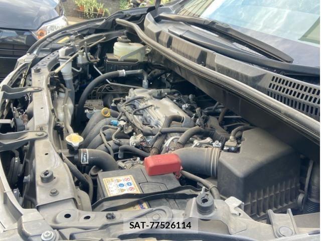 Toyota NOAH 2014-01 7328929-21