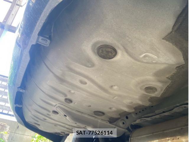 Toyota NOAH 2014-01 7328929-22