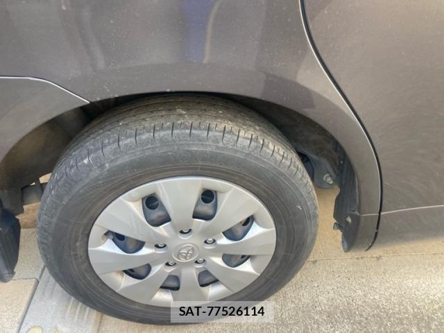 Toyota NOAH 2014-01 7328929-5