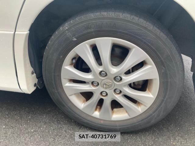 Toyota NOAH 2012-02 7328925-9