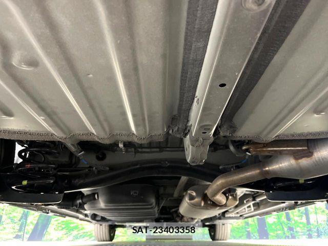 Toyota NOAH 2023-06 7332701-18