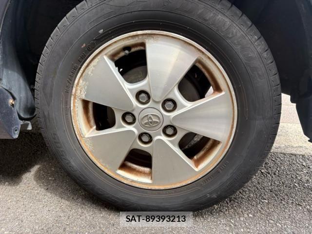 Toyota NOAH 2013-08 7328931-9