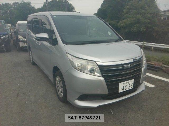 Toyota NOAH 2014-11 7328906-2