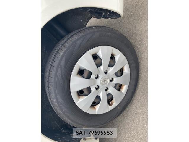 Toyota NOAH 2013-06 7328928-21