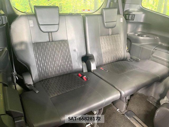 Toyota NOAH 2024-04 7328916-9