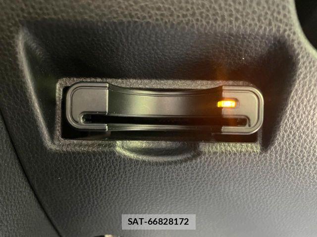 Toyota NOAH 2024-04 7328916-5