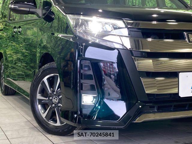 Toyota NOAH 2019-11 7328918-11