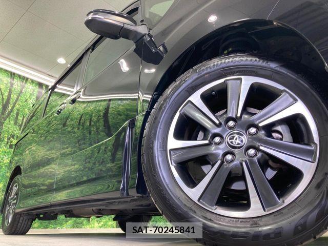 Toyota NOAH 2019-11 7328918-12