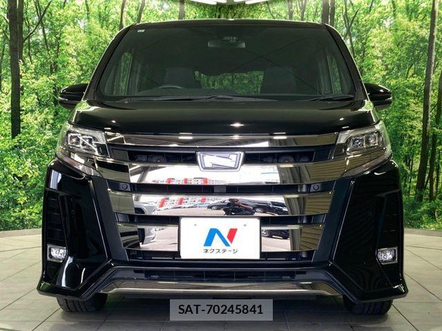 Toyota NOAH 2019-11 7328918-13