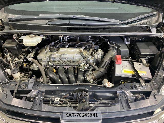 Toyota NOAH 2019-11 7328918-17