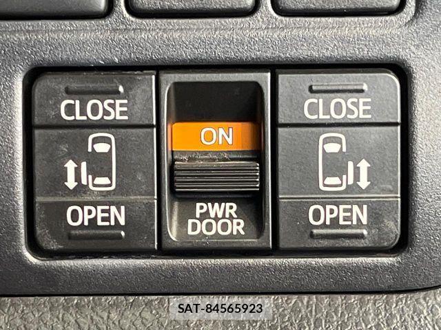 Toyota NOAH 2020-03 7328920-5