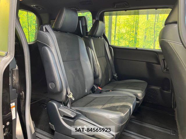 Toyota NOAH 2020-03 7328920-8