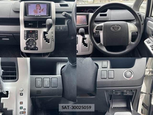 Toyota NOAH 2011-01 7328924-4