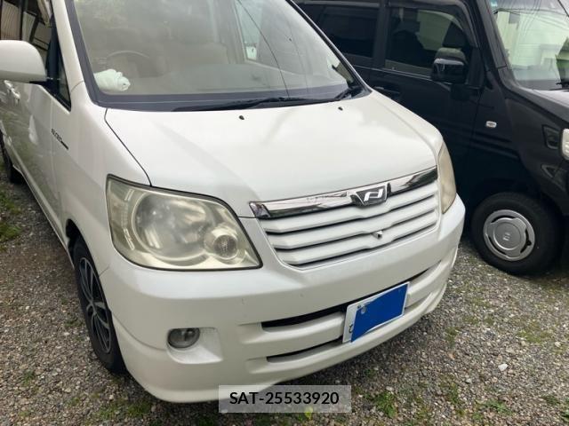 Toyota NOAH 2003-09 7328940-2