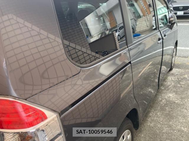 Toyota NOAH 2009-07 7328934-6